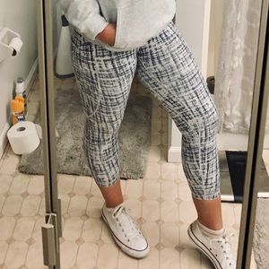 Ptula leggings size medium